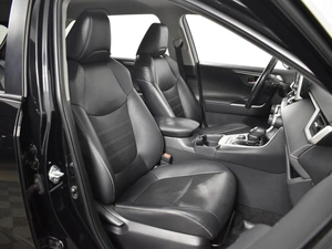 Внедорожник Toyota RAV4 2019 года, 3762900 рублей, Казань