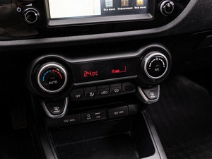 Седан Kia Rio 2019 года, 1749000 рублей, Краснодар