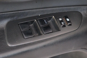 Хетчбэк Toyota Auris 2008 года, 699000 рублей, Омск