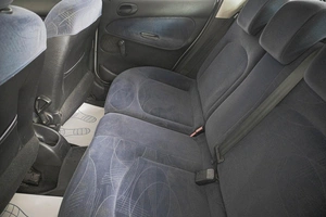 Хетчбэк Peugeot 206 2003 года, 249000 рублей, Кемерово