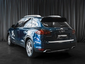Внедорожник Porsche Cayenne 2012 года, 2300000 рублей, Тюмень