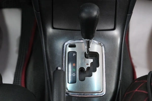 Седан Toyota Avensis 2007 года, 869000 рублей, Омск