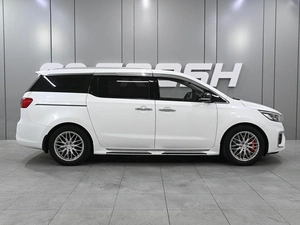 Минивэн Kia Carnival 2018 года, 3159000 рублей, Ростов-на-Дону