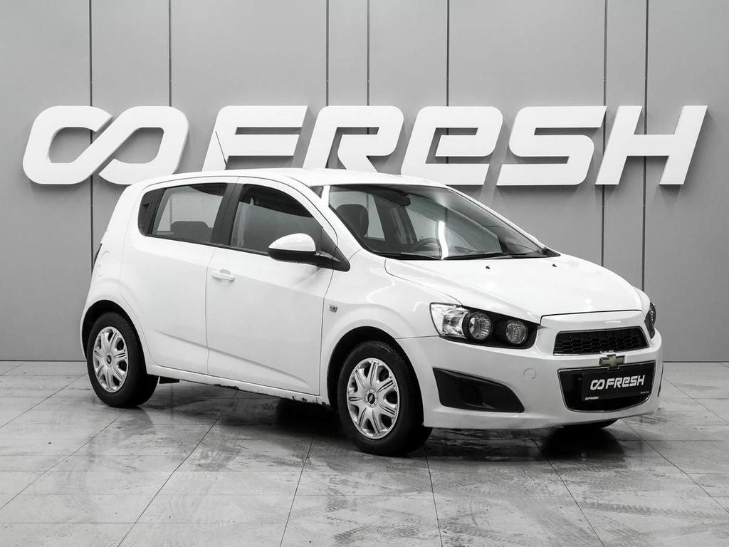 Хетчбэк Chevrolet Aveo 2014 года, 849000 рублей, Ростов-на-Дону