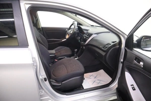 Седан Hyundai Solaris 2015 года, 820000 рублей, Брянск