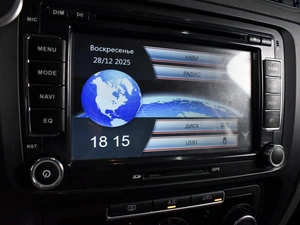 Седан Volkswagen Jetta 2013 года, 1048000 рублей, Воронеж