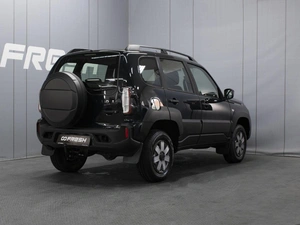 Внедорожник ВАЗ (LADA) Niva Travel 2025 года, 1360000 рублей, Омск