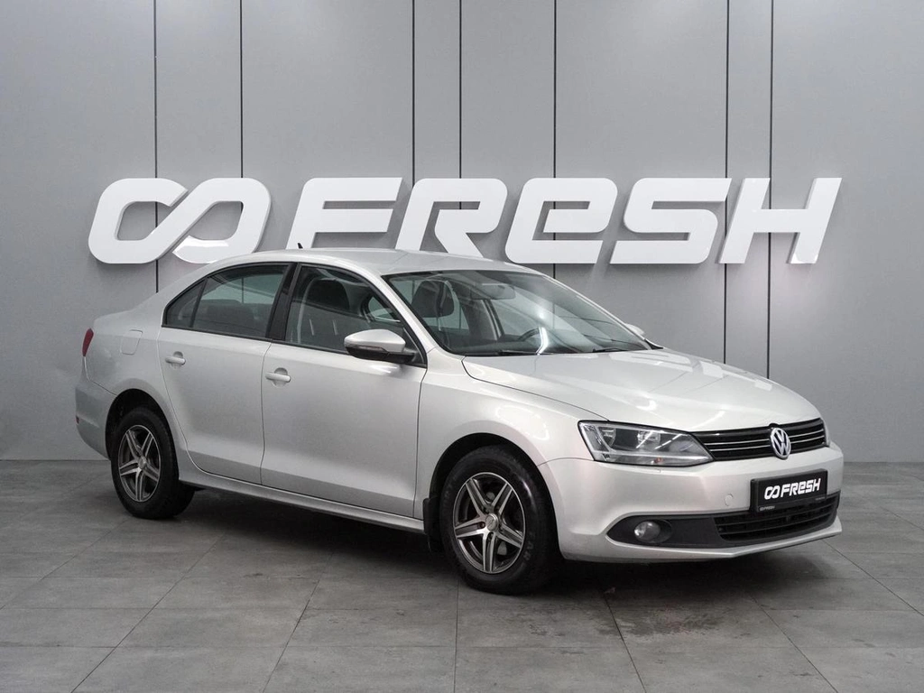 Седан Volkswagen Jetta 2011 года, 899000 рублей, Воронеж