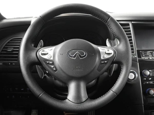 Внедорожник Infiniti QX70 2015 года, 1955900 рублей, Казань