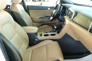 Внедорожник Kia Sportage 2019 года, 2349000 рублей, Омск