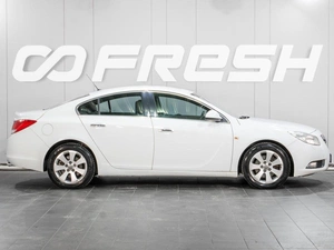 Седан Opel Insignia 2012 года, 999000 рублей, Сургут