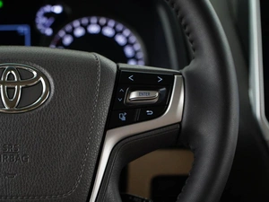 Внедорожник Toyota Land Cruiser Prado 2018 года, 4549050 рублей, Москва