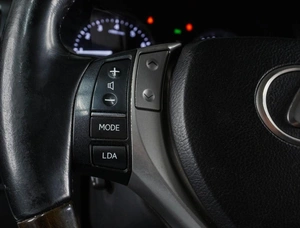 Седан Lexus ES 2013 года, 1799000 рублей, Воронеж