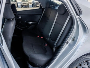 Седан Kia Rio 2011 года, 680000 рублей, Самара