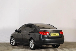Седан Hyundai Elantra 2009 года, 549000 рублей, Тюмень