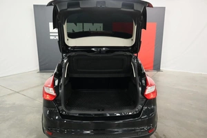 Хэтчбек Ford Focus 2012 года, 910000 рублей, Курск