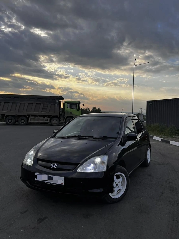 Седан Honda Civic 2002 года, 385000 рублей, Канск