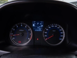 Седан Hyundai Solaris 2014 года, 860000 рублей, Волгоград