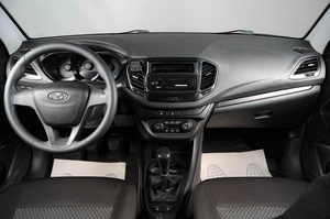 Седан ВАЗ (LADA) Vesta 2017 года, 949000 рублей, Тюмень