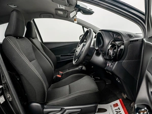 Хетчбэк Toyota Vitz 2019 года, 1100000 рублей, Красноярск