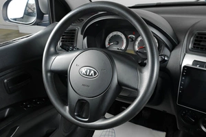 Хетчбэк Kia Picanto 2010 года, 669000 рублей, Тюмень