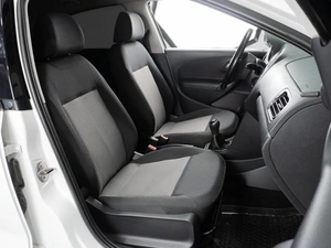 Седан Volkswagen Polo 2013 года, 779000 рублей, Тюмень