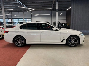 Универсал BMW 5 серия 2022 года, 5700000 рублей, Павловская Слобода