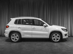 Внедорожник Volkswagen Tiguan 2014 года, 2059000 рублей, Тюмень
