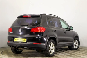 Внедорожник Volkswagen Tiguan 2013 года, 1189000 рублей, Пермь