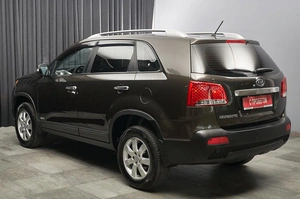 Внедорожник Kia Sorento 2011 года, 1499000 рублей, Красноярск