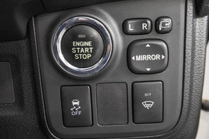 Минивэн Toyota Wish 2009 года, 1489000 рублей, Барнаул