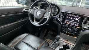 Внедорожник Jeep Grand Cherokee 2021 года, 4450000 рублей, Солонцы