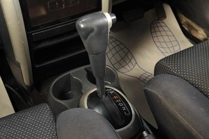 Хетчбэк Toyota Ist 2003 года, 539000 рублей, Тюмень