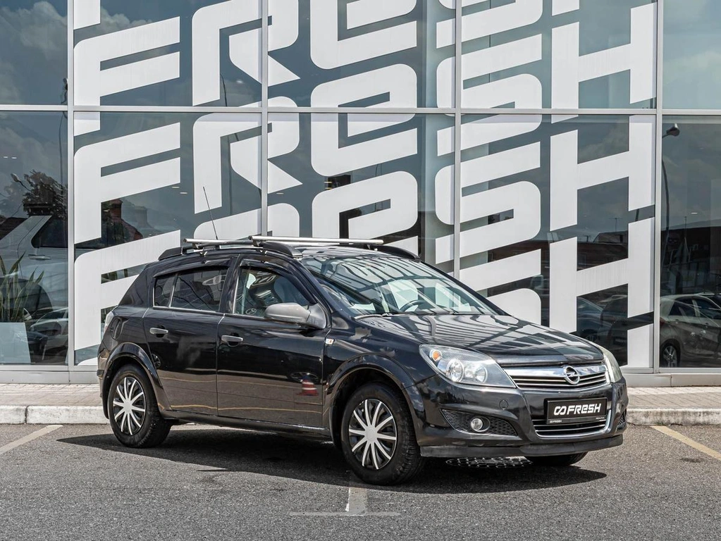 Хетчбэк Opel Astra 2013 года, 540000 рублей, Краснодар