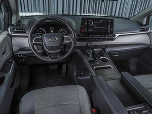 Минивэн Toyota Sienna 2021 года, 4100000 рублей, Ставрополь