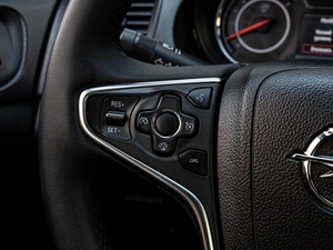 Лифтбек Opel Insignia 2014 года, 1120000 рублей, Краснодар