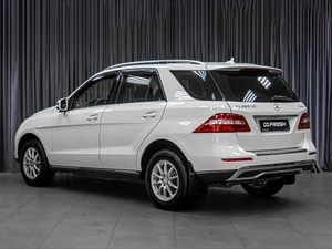 Внедорожник Mercedes-benz M-класс 2013 года, 2049000 рублей, Тюмень