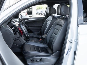Внедорожник Volkswagen Tiguan 2021 года, 3799000 рублей, Волгоград