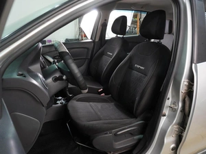 Хетчбэк Renault Sandero 2016 года, 899000 рублей, Воронеж