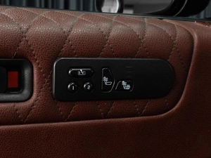 Внедорожник Hummer H2 2004 года, 2679000 рублей, Тюмень