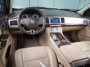 Седан Jaguar XF 2011 года, 1325000 рублей, Воронеж