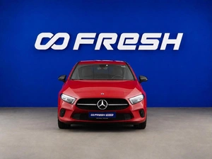Хетчбэк Mercedes-benz A-класс 2018 года, 1899050 рублей, Москва