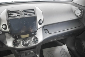 Внедорожник Toyota RAV4 2012 года, 1549000 рублей, Кемерово