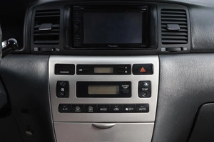 Хетчбэк Toyota Corolla 2006 года, 669000 рублей, Новосибирск