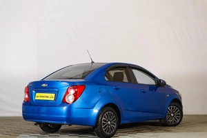 Седан Chevrolet Aveo 2015 года, 599000 рублей, Тюмень