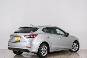 Седан Mazda Axela 2018 года, 1549000 рублей, Красноярск
