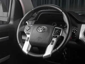 Пикап Toyota Tundra 2018 года, 6619000 рублей, Тюмень