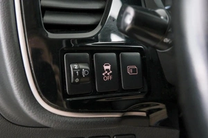 Внедорожник Mitsubishi Outlander 2015 года, 1749000 рублей, Красноярск