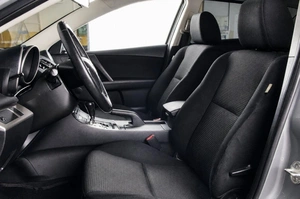 Хетчбэк Mazda 3 2011 года, 989000 рублей, Челябинск