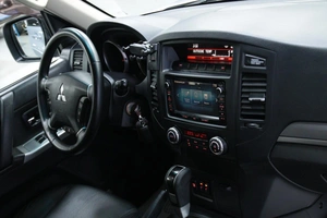Внедорожник Mitsubishi Pajero 2014 года, 2348000 рублей, Солонцы